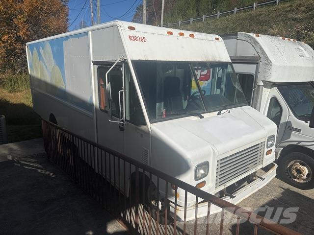 Ford Econoline Фургони
