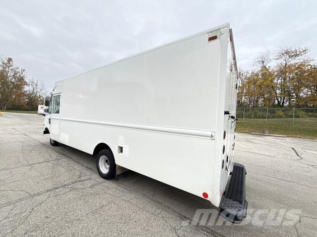 Ford Econoline Фургони
