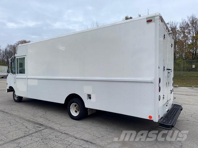 Ford Econoline Фургони
