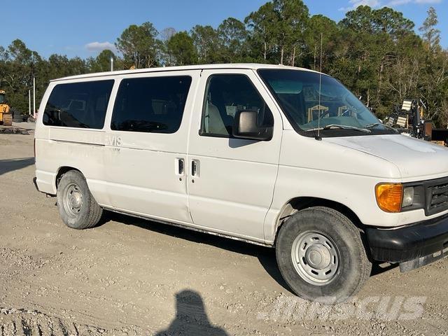 Ford Econoline Коли