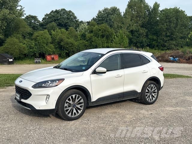 Ford Escape Коли
