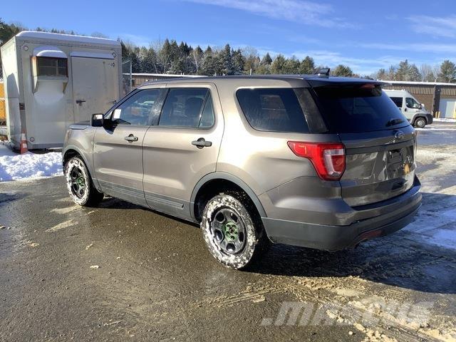 Ford Explorer Коли