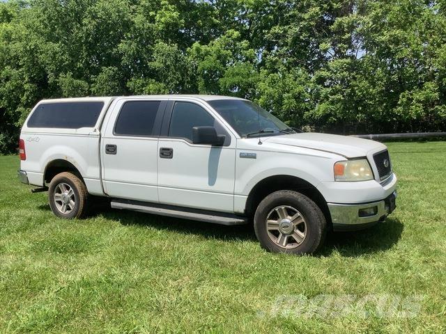 Ford F-150 Пикапи