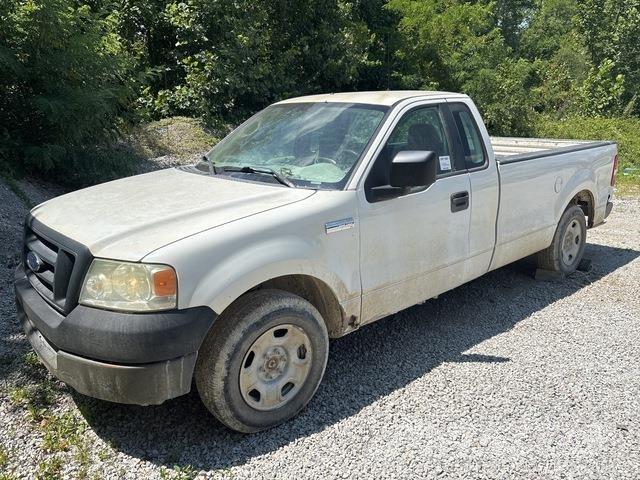 Ford F-150 Пикапи