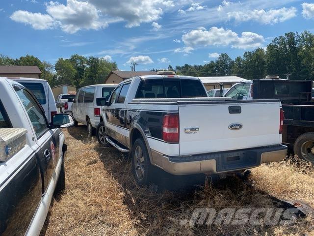 Ford F-150 Пикапи