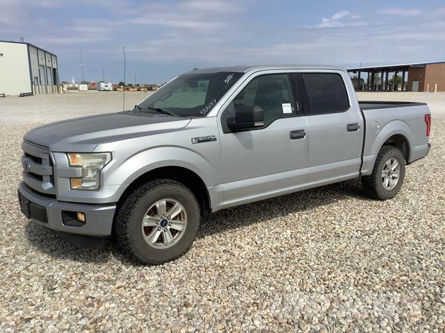 Ford F-150 Пикапи