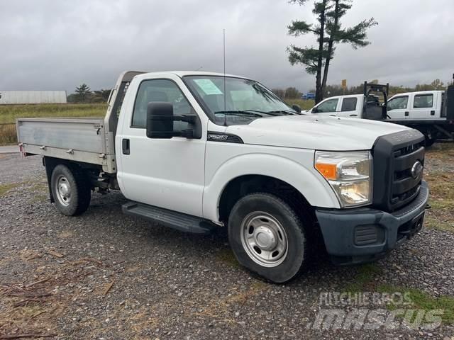 Ford F-250 Бордови