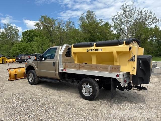 Ford F-250 Снегочистачки