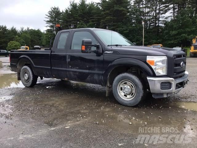 Ford F-250 Други