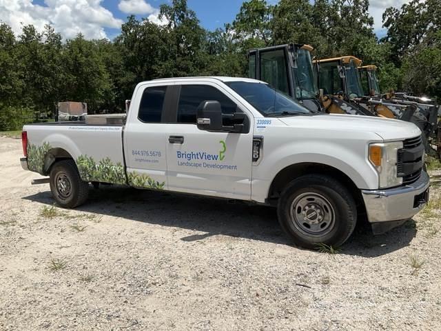 Ford F-250 Други