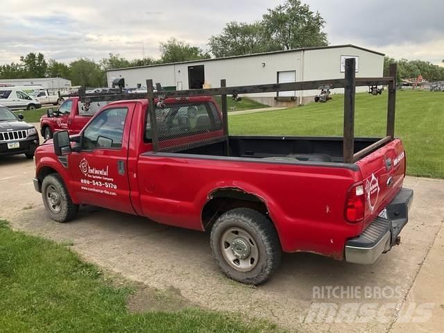 Ford F-250 Други