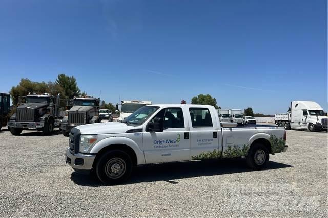 Ford F-250 Други