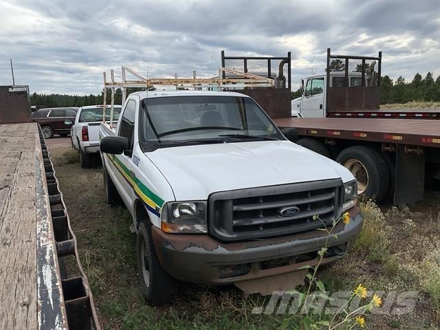 Ford F-250 Пикапи