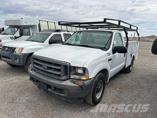 Ford F-250 Пикапи