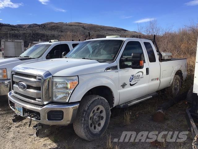 Ford F-250 Пикапи