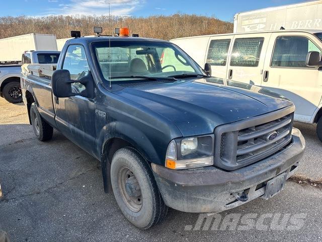Ford F-250 Пикапи