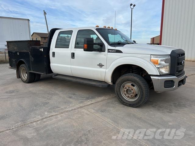 Ford F-350 Пикапи