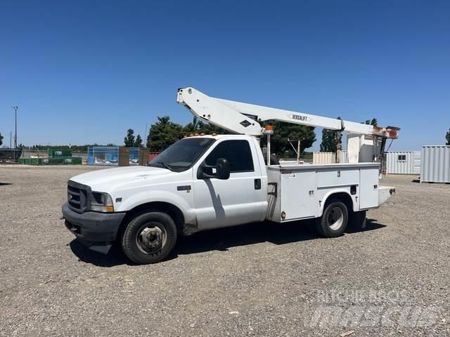 Ford F-350 Моторизирани платформи с талига