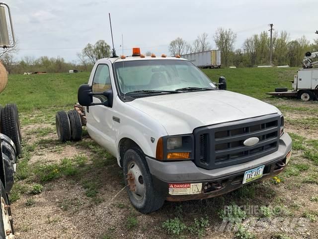 Ford F-350 Кабини