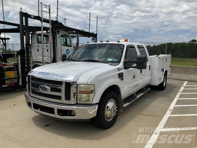 Ford F-350 Пикапи