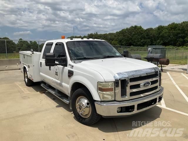 Ford F-350 Пикапи