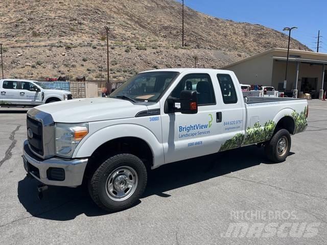 Ford F-350 Други