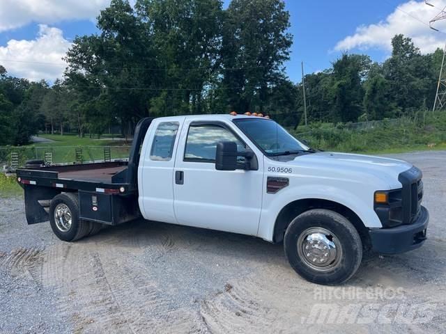 Ford F-350 Бордови