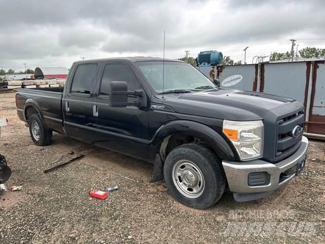 Ford F-350 Други