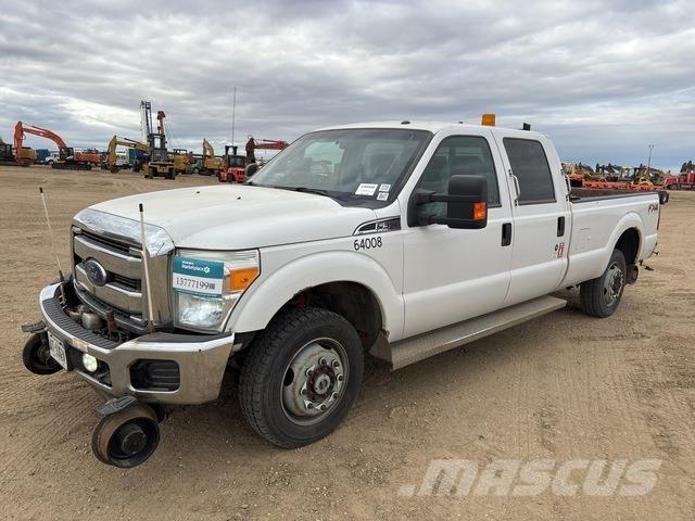 Ford F-350 Пикапи
