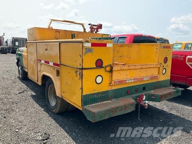 Ford F-350 Пикапи