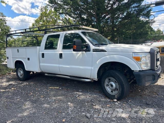 Ford F-350 Пикапи