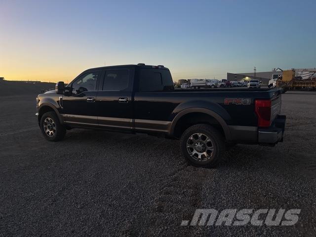 Ford F-350 Пикапи
