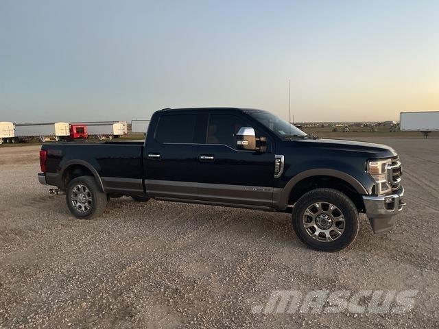 Ford F-350 Пикапи