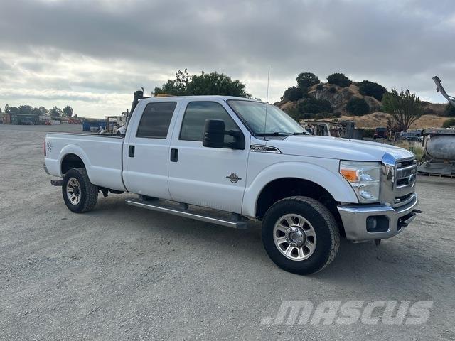 Ford F-350 Пикапи