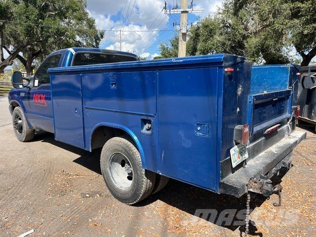 Ford F-350 Пикапи