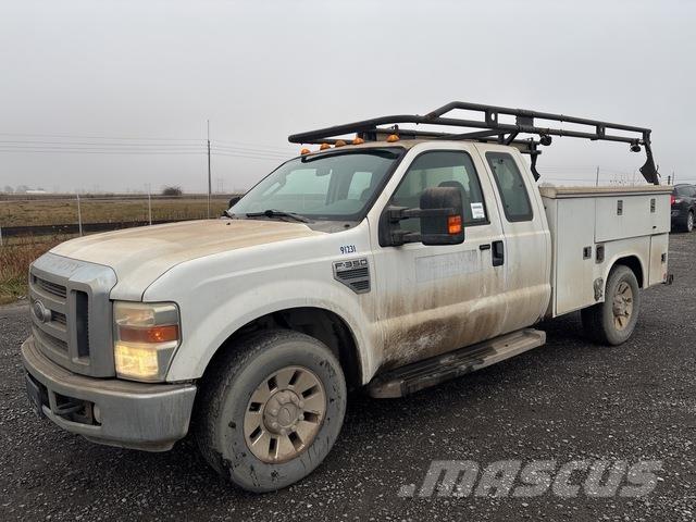 Ford F-350 Пикапи