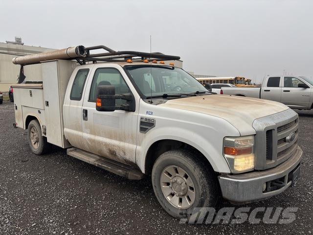 Ford F-350 Пикапи