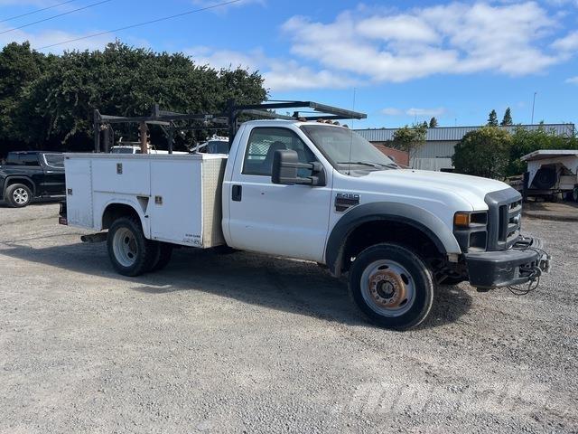 Ford F-450 Пикапи