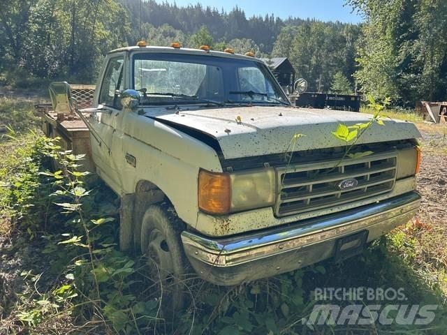 Ford F-450 Бордови
