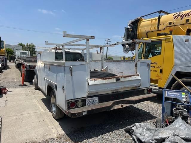 Ford F-450 Пикапи