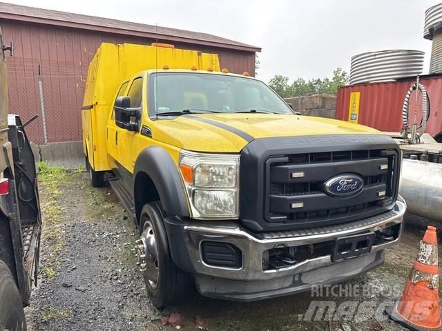 Ford F-450 Пикапи