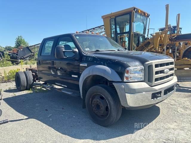 Ford F-450 Кабини
