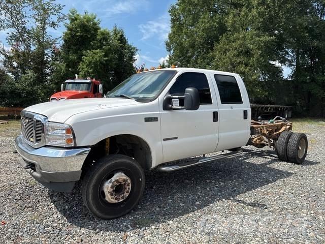 Ford F-450 Кабини