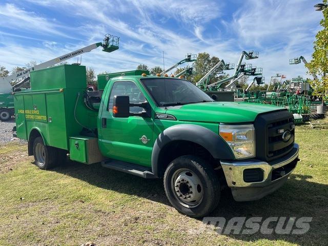 Ford F-450 Общински/универсални превозни средства
