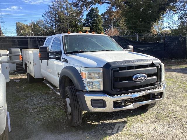 Ford F-450 Пикапи