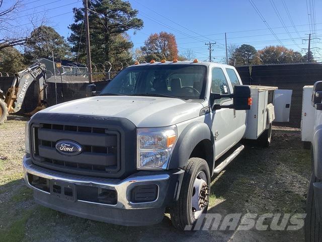Ford F-450 Пикапи