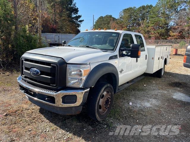 Ford F-450 Пикапи