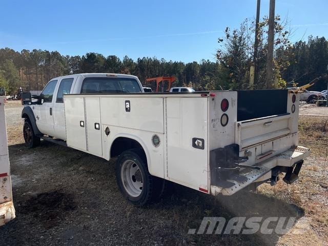 Ford F-450 Пикапи