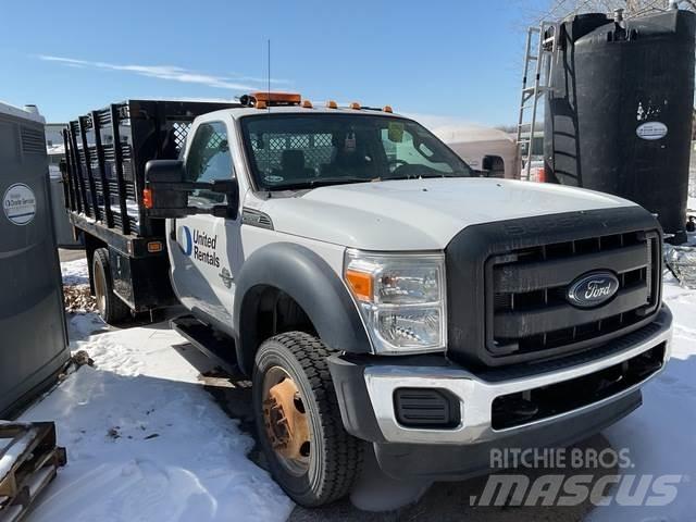 Ford F-550 Бордови