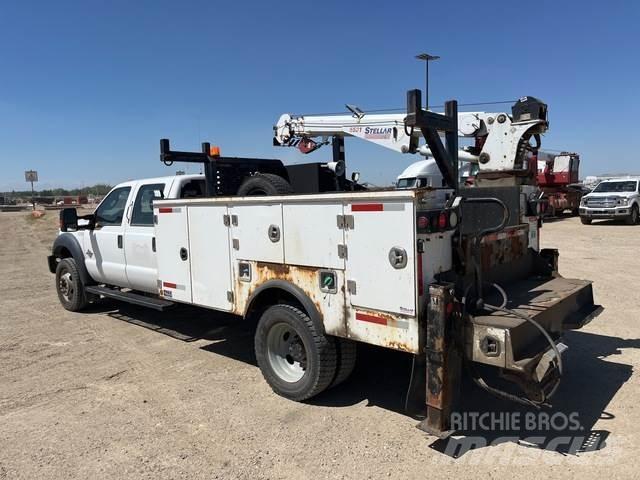 Ford F-550 Общински/универсални превозни средства
